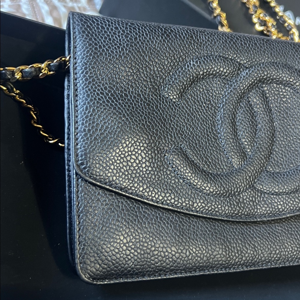 ๐ WOC caviar CC Chanel Black Leather RARE - Picture 13 of 16